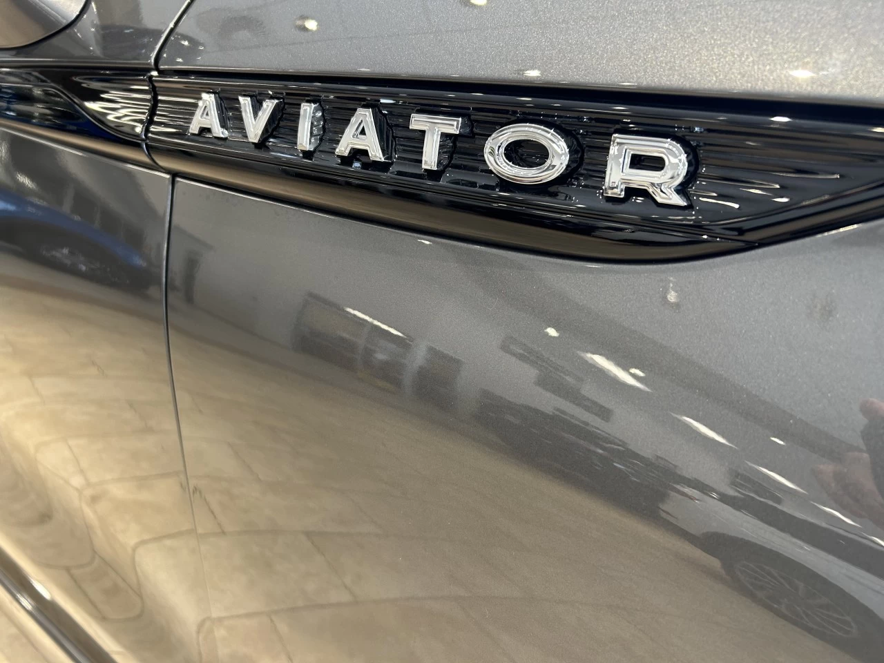 2025 Lincoln Aviator RESERVE AWD Main Image