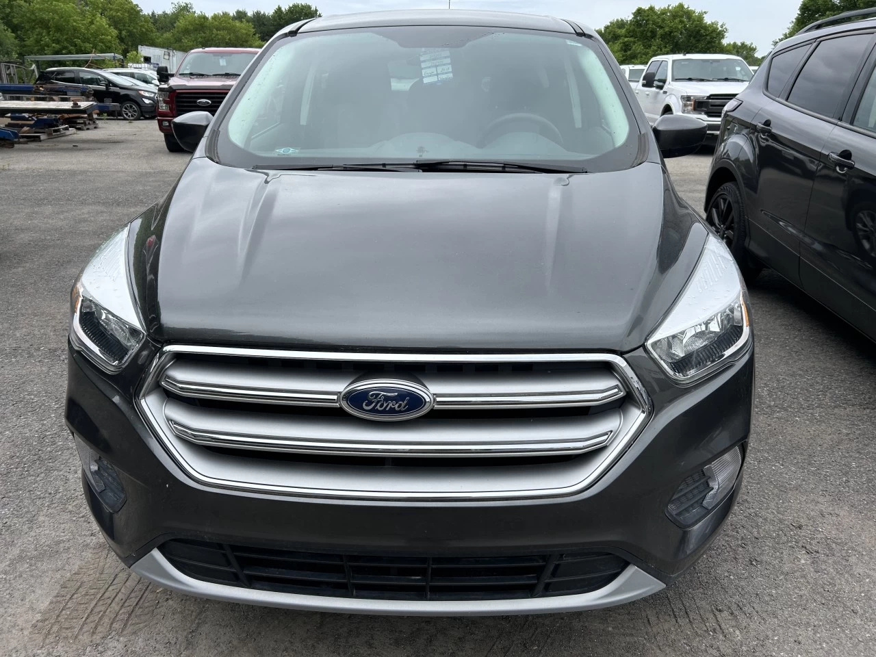 2017 Ford Escape SE Main Image