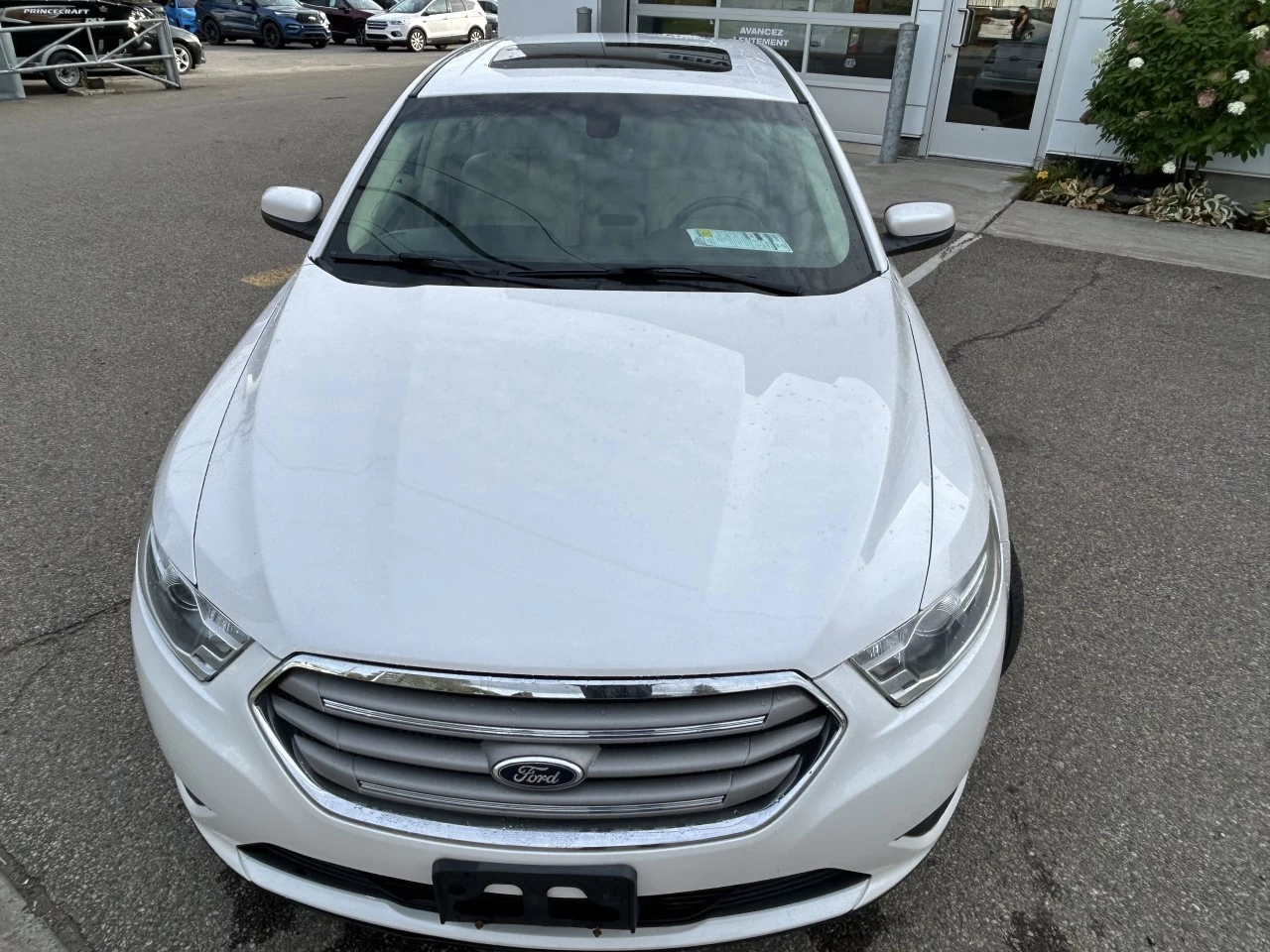 2013 Ford Taurus SEL Image principale