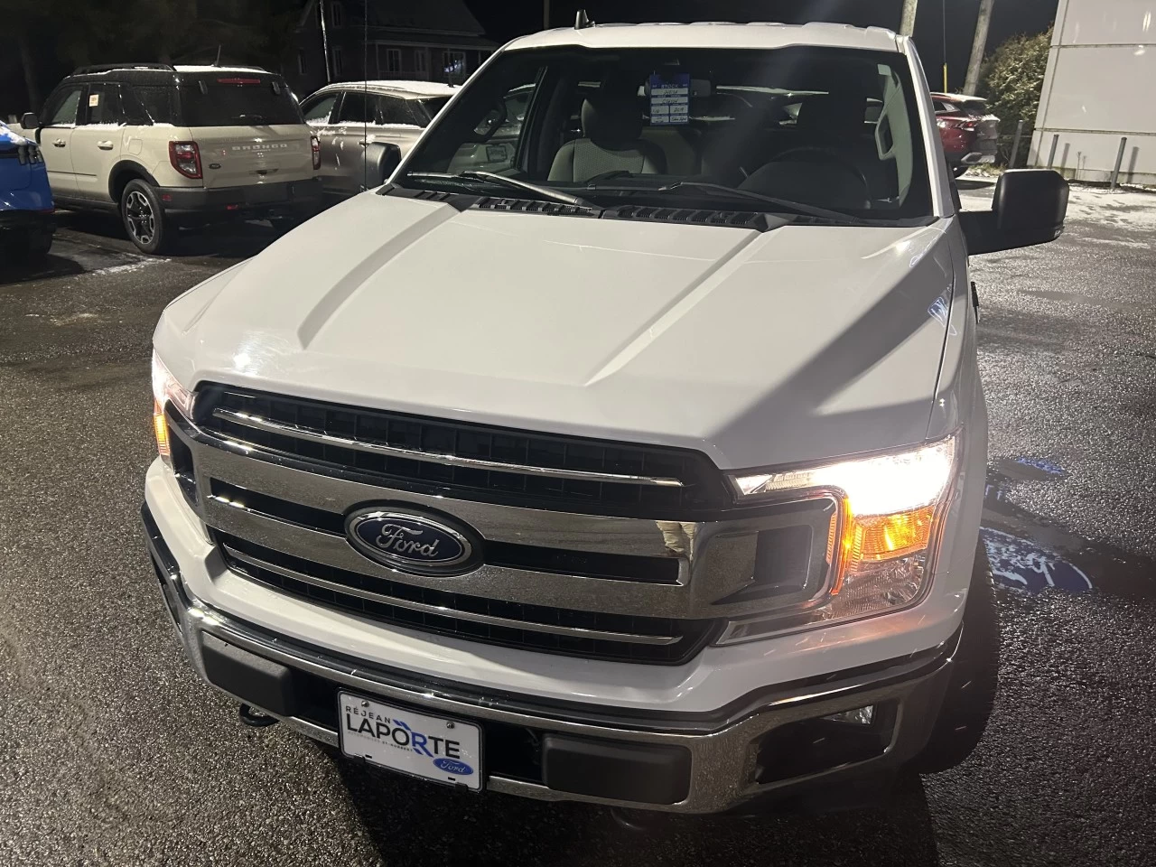 2019 Ford F-150 XLT 4X4 Image principale