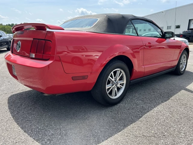 Ford Mustang 2dr Conv 2006