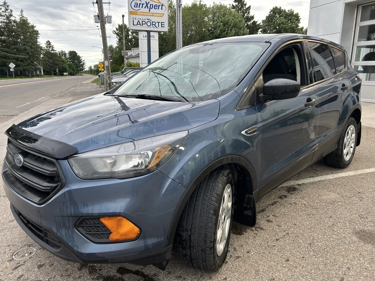 2018 Ford Escape S Image principale