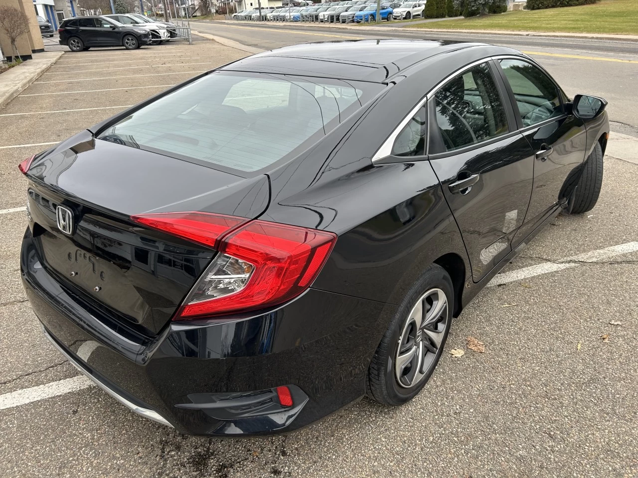 2019 Honda Civic LX Image principale