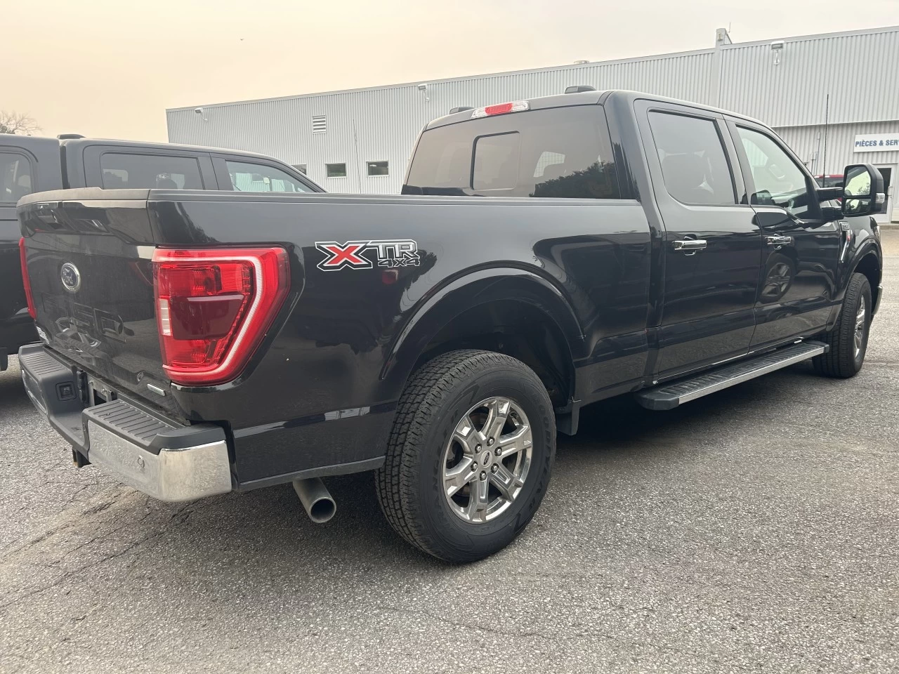 2021 Ford F-150 XLT Main Image