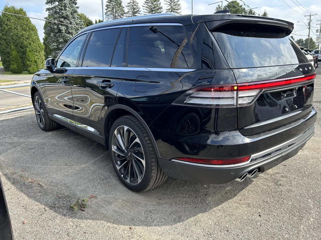 2025 Lincoln Aviator Reserve Main Image