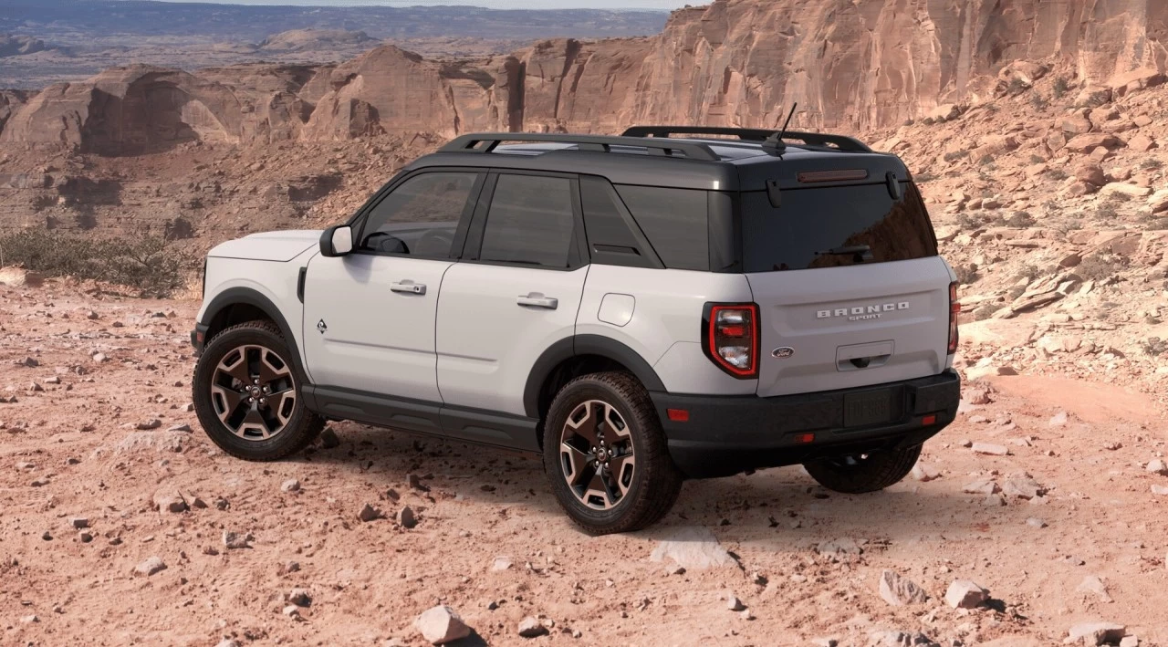 2024 Ford Bronco Sport Outer Banks 4WD Image principale