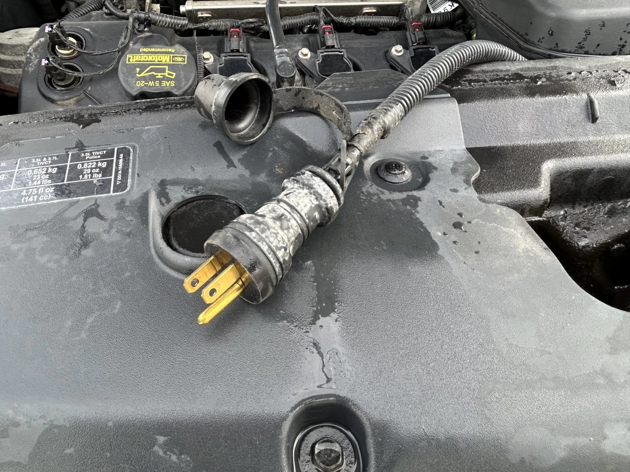 2013 Ford Taurus SEL Main Image